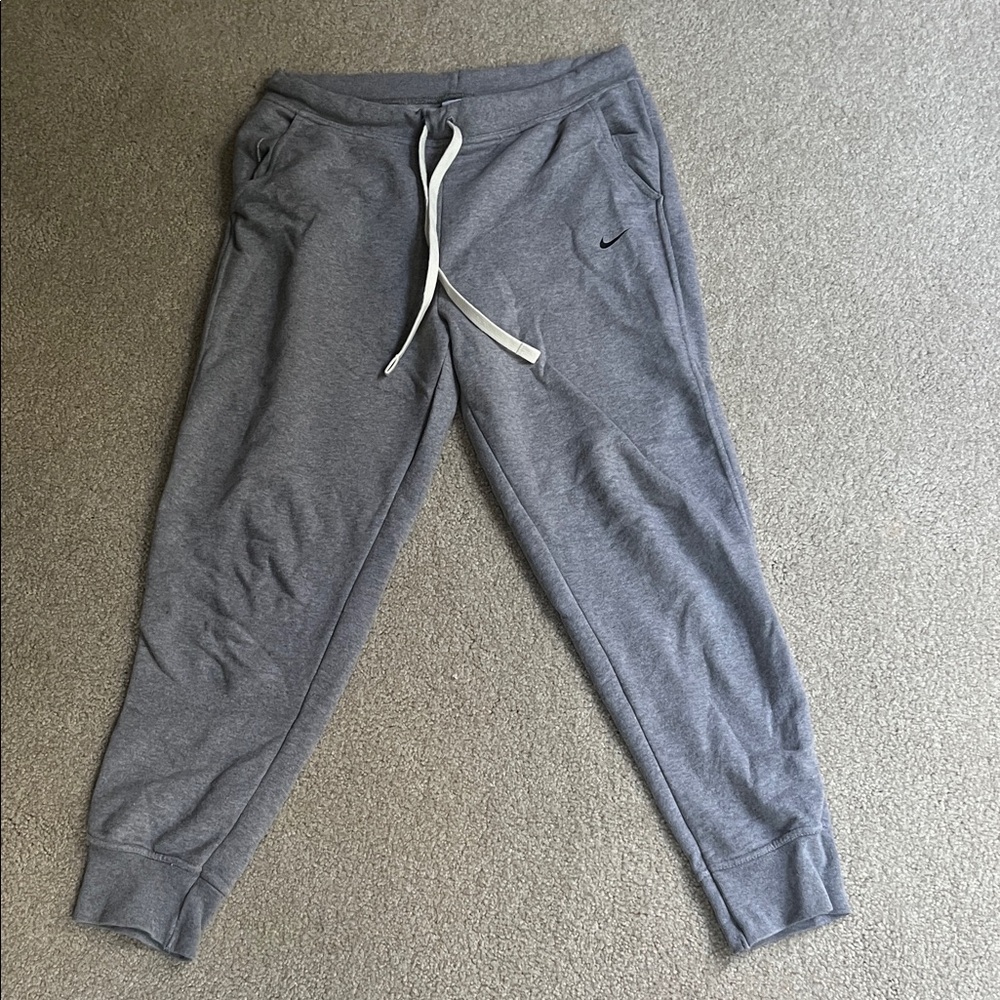 Nike Dri-FIT Gray Sweatpants